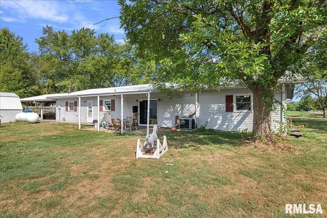 $279,900 | 5008 Rock Road, Pleasant Plains, IL 62677