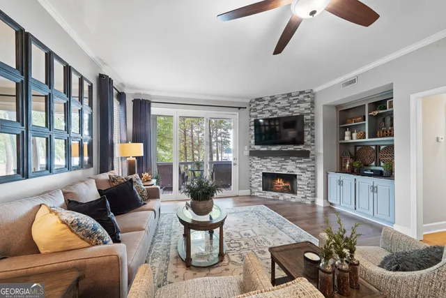 $849,900 | 1001 B Marina Cv Court, Greensboro, GA 30642