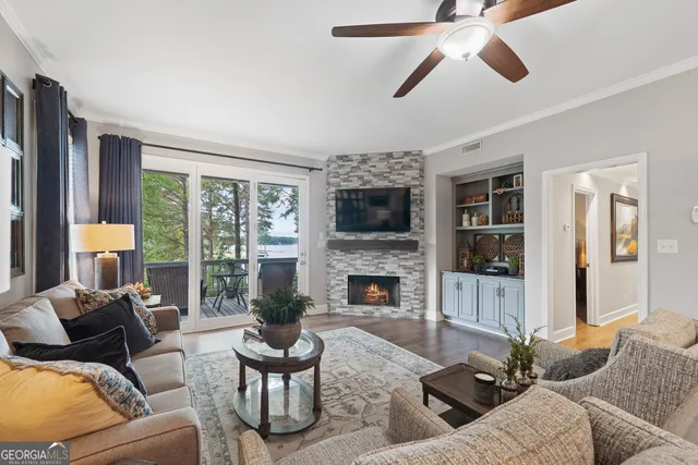 $849,900 | 1001 B Marina Cv Court, Greensboro, GA 30642