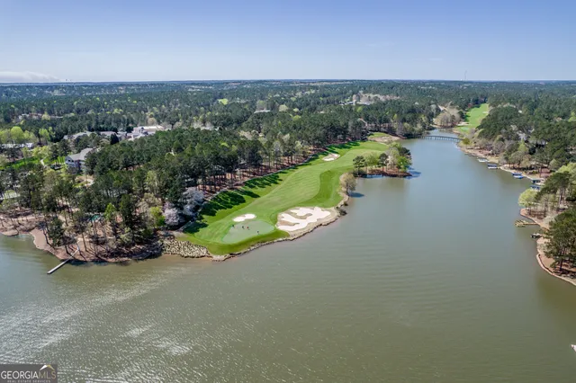 $849,900 | 1001 B Marina Cv Court, Greensboro, GA 30642