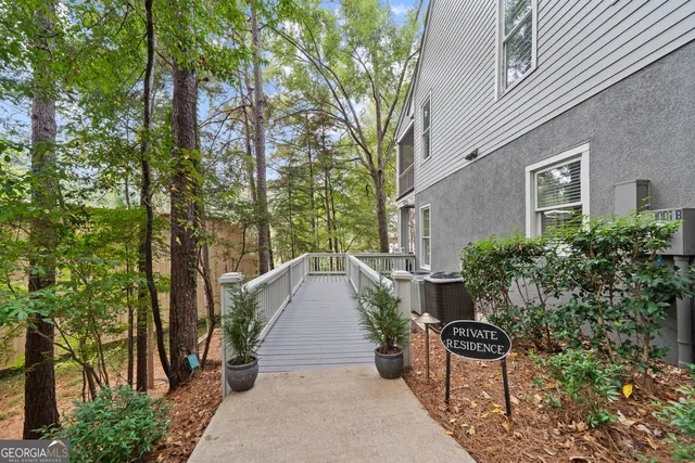 $849,900 | 1001 B Marina Cv Court, Greensboro, GA 30642