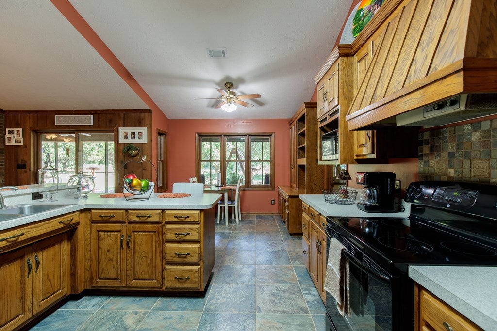 838 Hall Road Moultrie, GA 31788 - Photo 11 of 26 Gallery Image 11