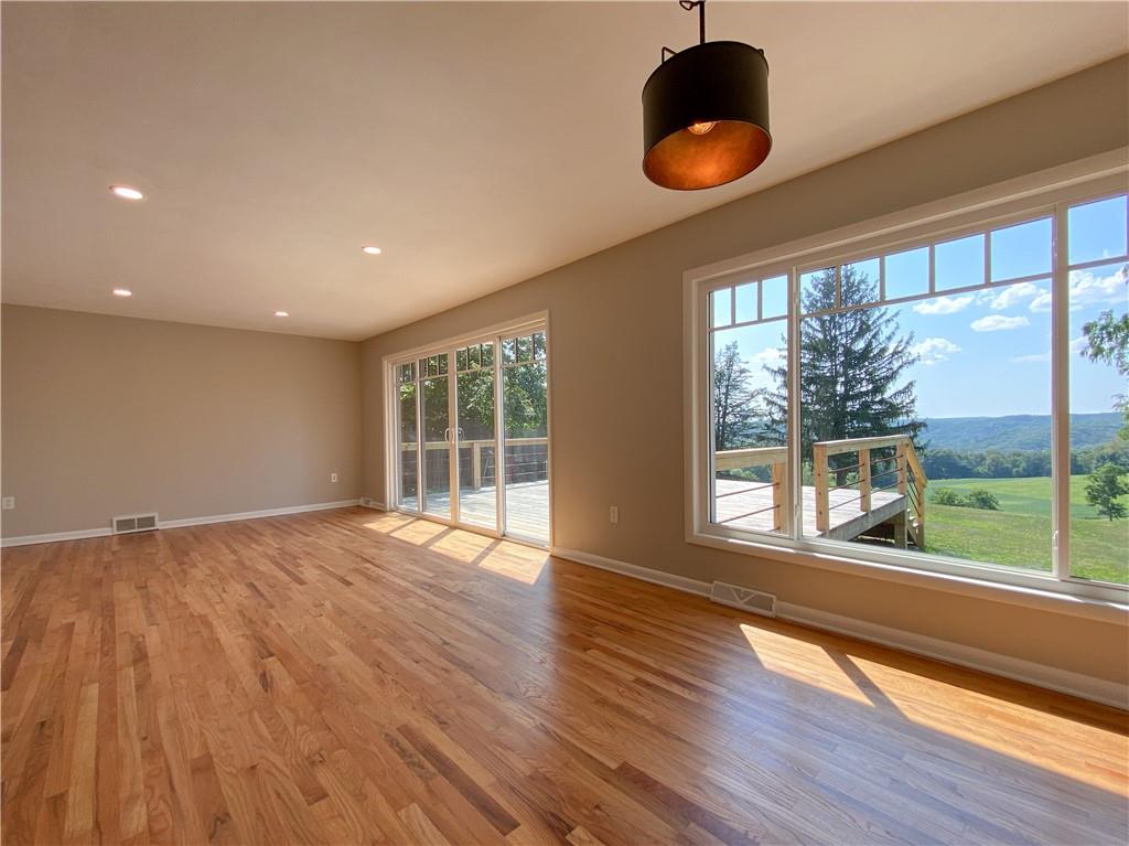 635 Bradys Ridge Road Beaver, PA 15009 - Photo 10 of 25