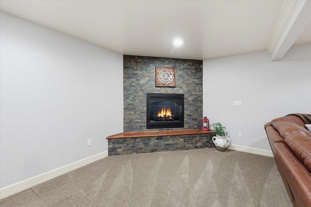 10905 North Acoma Drive Spokane, WA 99208 - Photo 25 of 43
