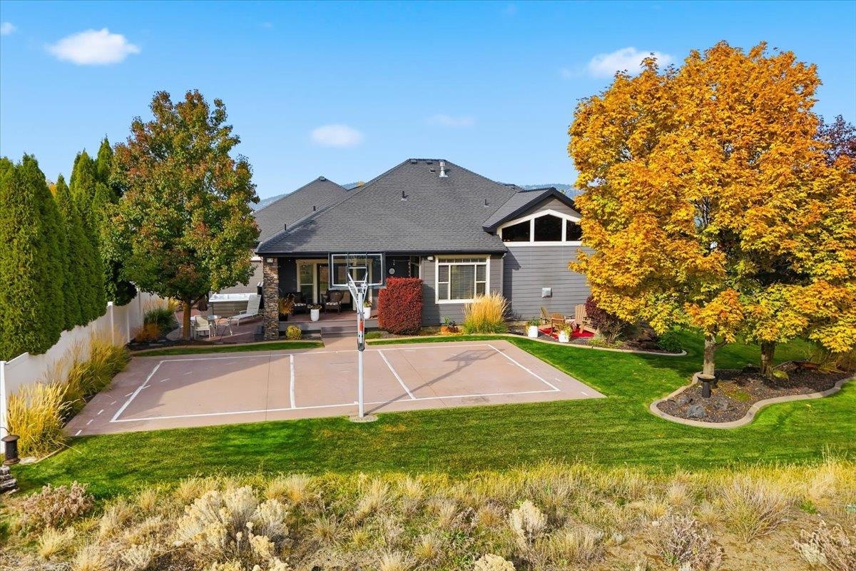 10905 North Acoma Drive Spokane, WA 99208 - Photo 37 of 43