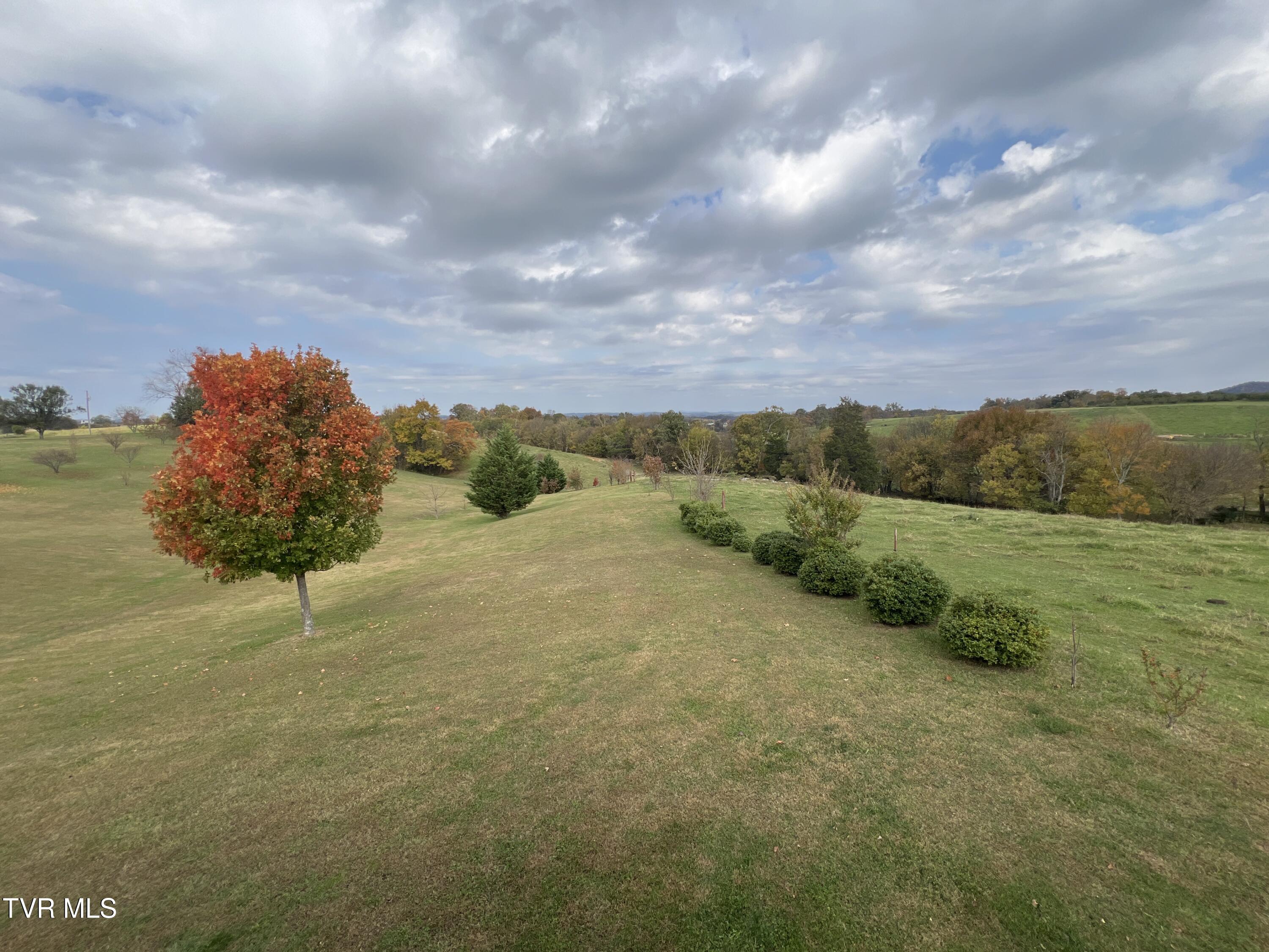 2044 Garrett Hill Road Greeneville, TN 37743 - Photo 62 of 64 image