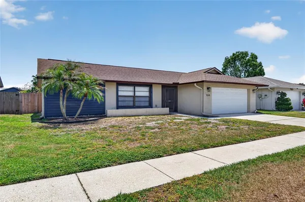 $350,000 | 1510 Kestrel Way, Brandon, FL 33511