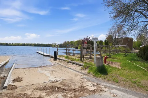 $699,000 | 34 Mountain View Drive, Moultonborough, NH 03254