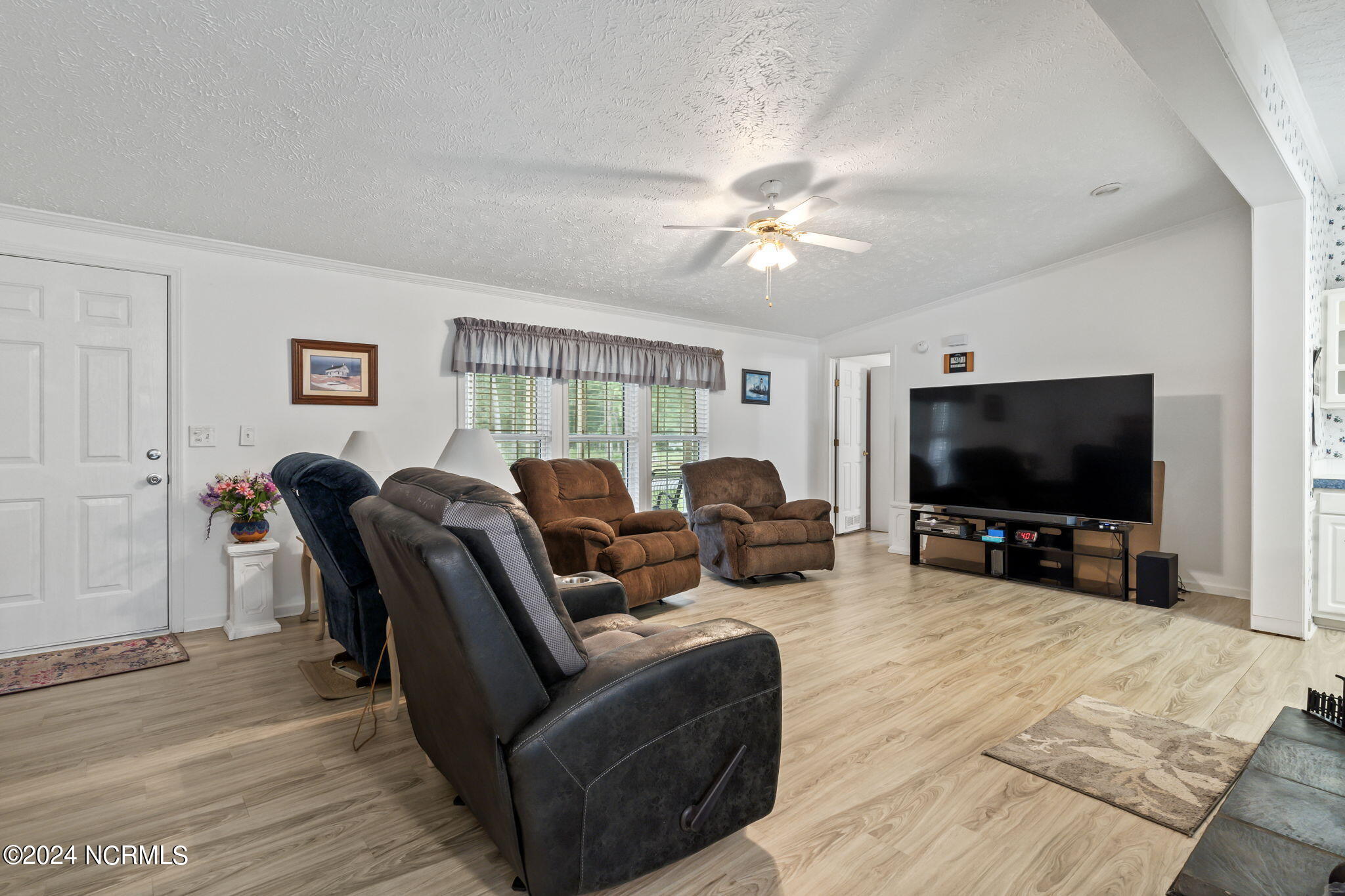 5422 Thrush Road Southwest Ocean Isle Beach, NC 28469 - Photo 21 of 40 18-web-or-mls-DSC00941