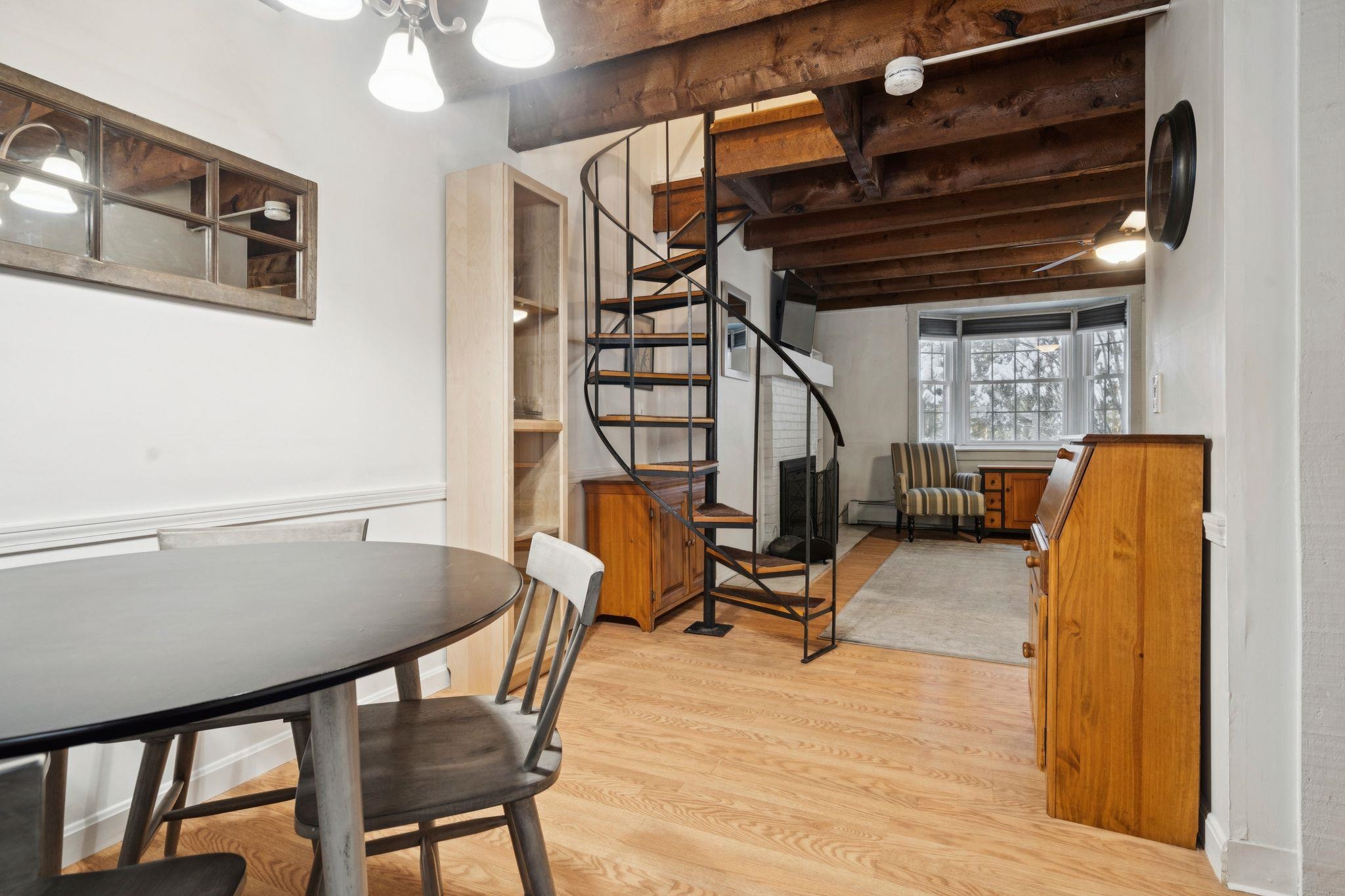 574 Willard Road, Unit 1E Hartford, VT 05001 - Photo 12 of 30