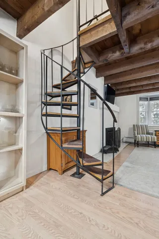 $240,000 | 574 Willard Road, Unit 1E, Hartford, VT 05001