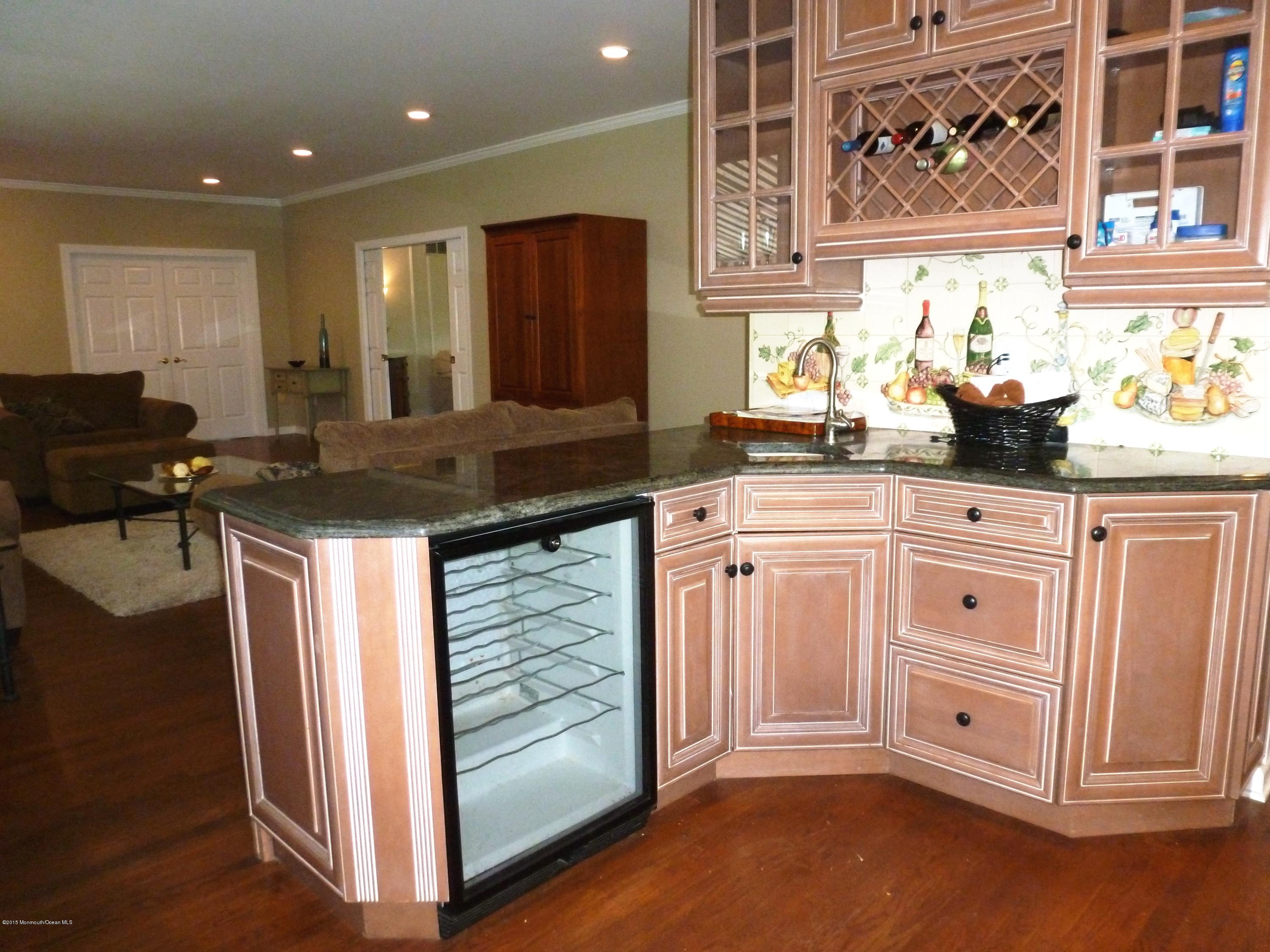 14 Old Stable Way Colts Neck, NJ 07722 - Photo 12 of 19 P1010316