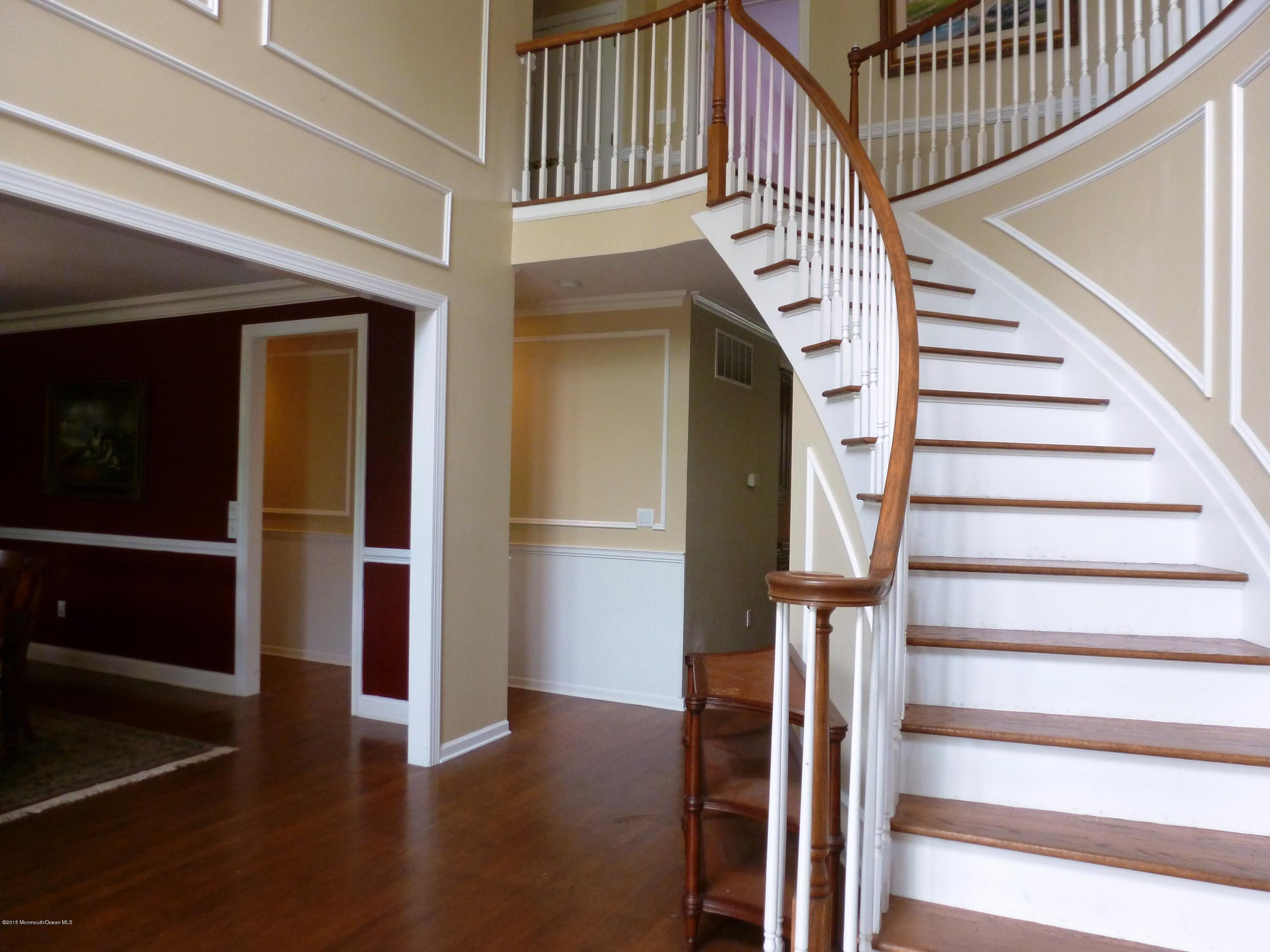 14 Old Stable Way Colts Neck, NJ 07722 - Photo 4 of 19 P1010288