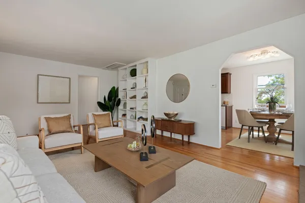 $1,495,000 | 3077 Lucinda Lane, Santa Barbara, CA 93105