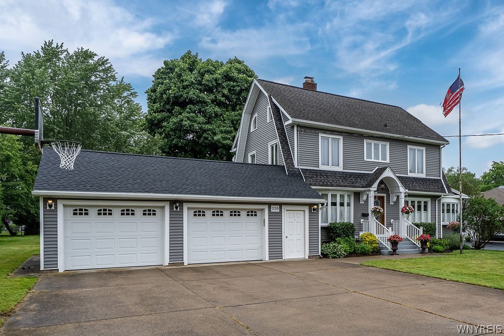 110 North Cayuga Road Amherst, NY 14221 - Photo 2 of 50