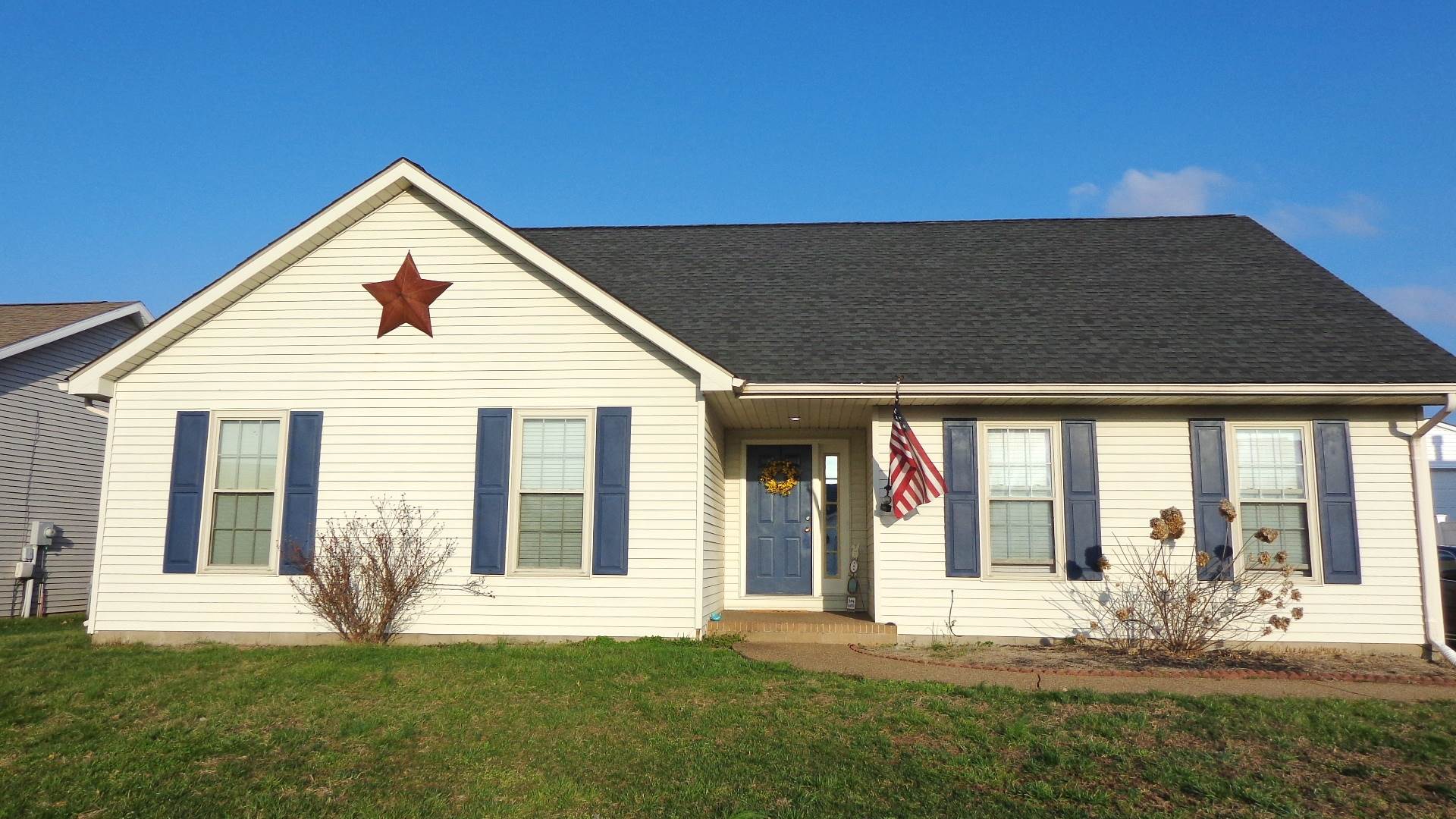 4144 Country Ridge Drive Newburgh, IN 47630 - Photo 1 of 28 Gallery Image 1