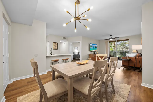 $499,800 | 11790 St Andrews Place, Unit 202, Wellington, FL 33414