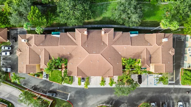 $499,800 | 11790 St Andrews Place, Unit 202, Wellington, FL 33414