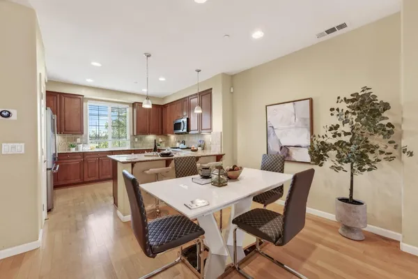 $1,250,000 | 1030 Luz Del Sol Tr Loop, Milpitas, CA 95035