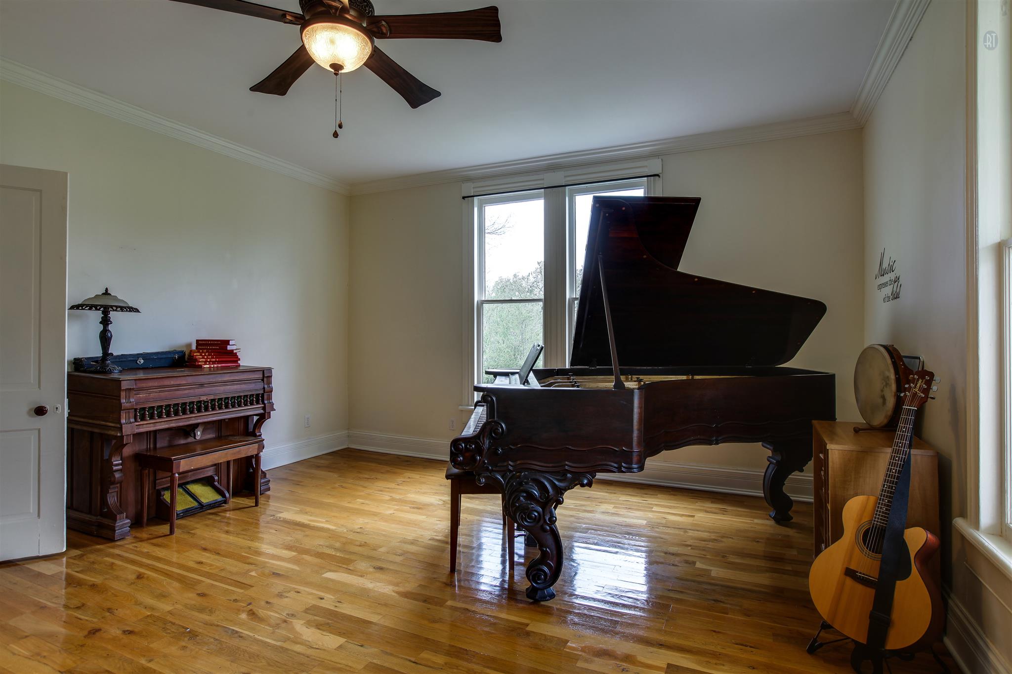 3887 Raleigh-Elam Road Santa Fe, TN 38482 - Photo 19 of 27 This Room could be a Music Room, Den, Office... so many Options!
