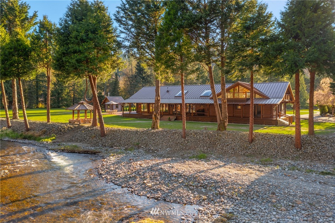 18700 Byers Road Southeast Maple Valley, WA 98038 - Photo 36 of 40 a view of a park with large trees