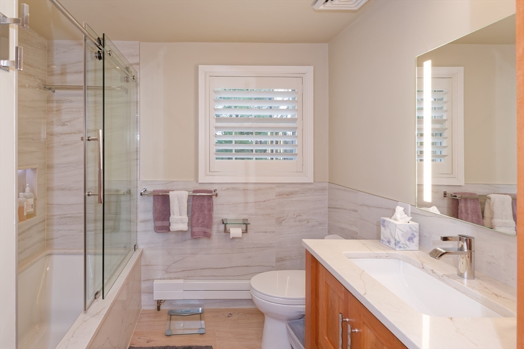 62 Ledgewood Road Framingham, MA 01701 - Photo 27 of 42