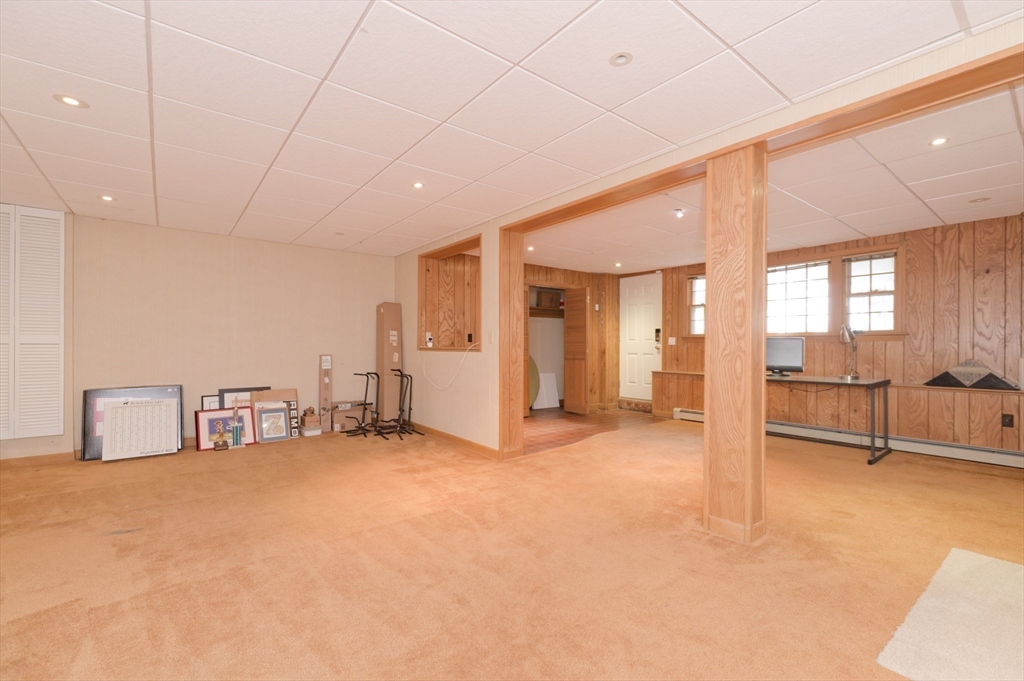 62 Ledgewood Road Framingham, MA 01701 - Photo 32 of 42