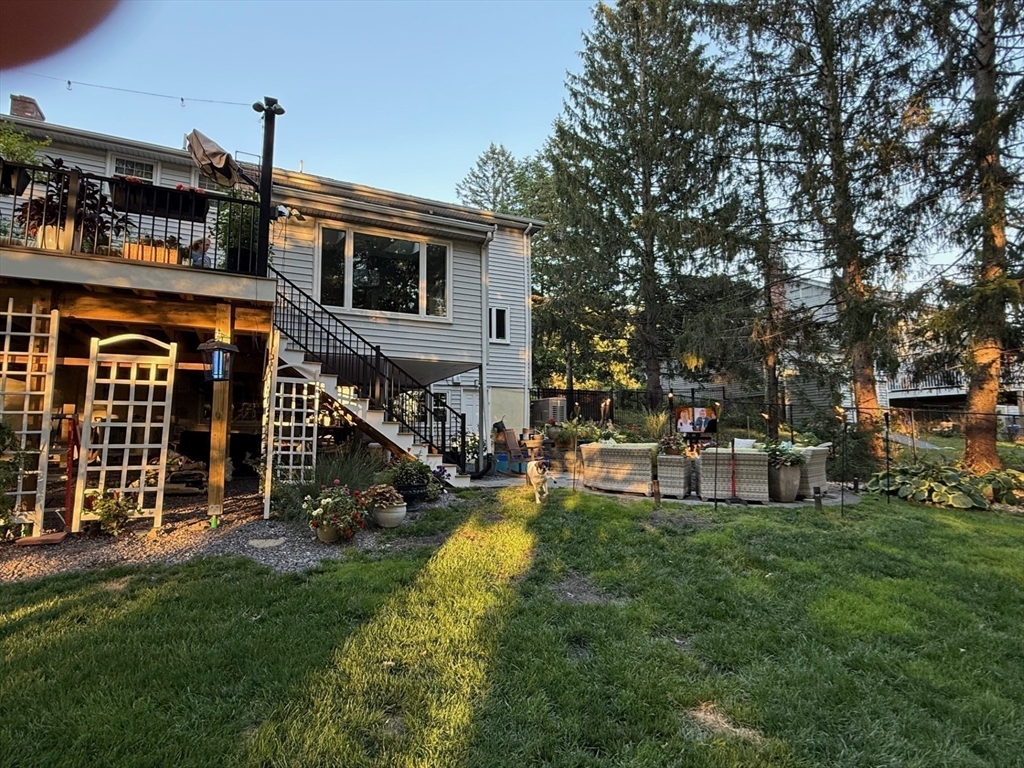 62 Ledgewood Road Framingham, MA 01701 - Photo 36 of 42