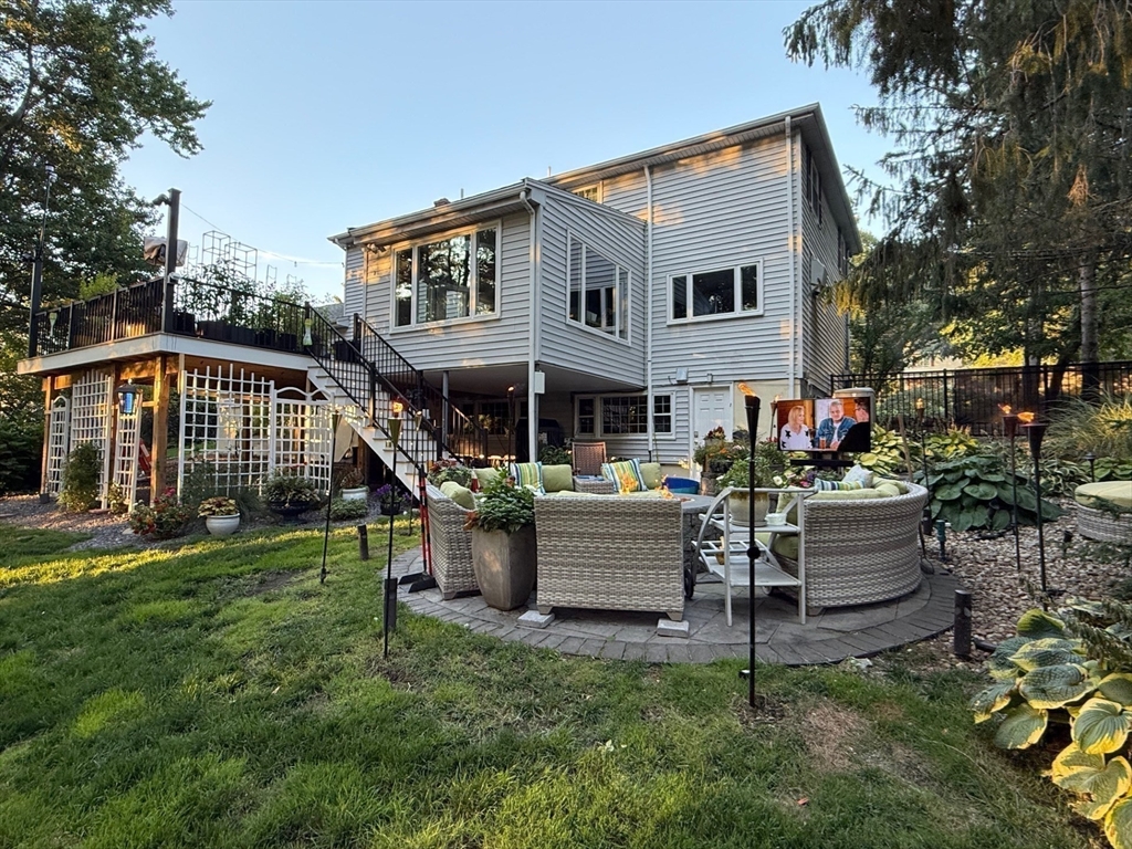 62 Ledgewood Road Framingham, MA 01701 - Photo 37 of 42