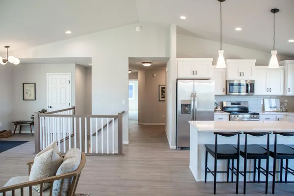 $559,223 | 10117 Concord Drive, Horace, ND 58047