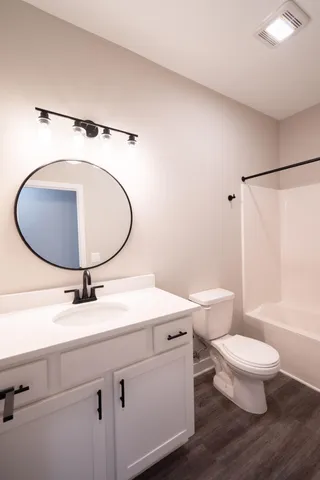 $2,595 | 8452 Oak Shade Circle, Davison, MI 48423