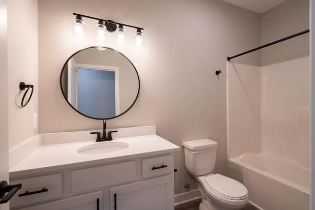 $2,595 | 8452 Oak Shade Circle, Davison, MI 48423