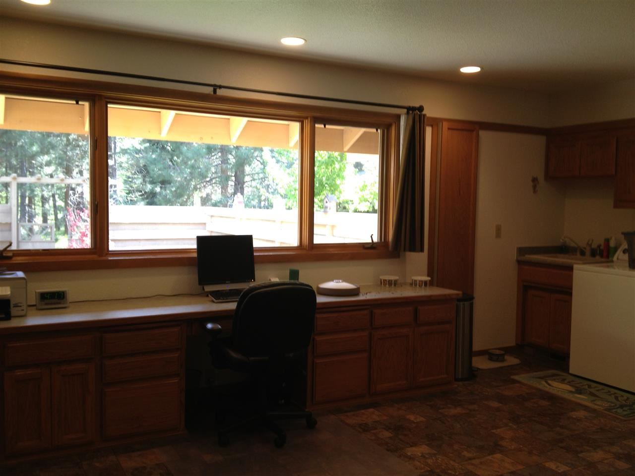 172 Meadow Road Chester, CA 96020 - Photo 7 of 9 Gallery Image 7
