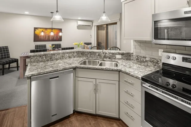 $649,000 | 435 Stonybrook Road, Unit 29, Stowe, VT 05672