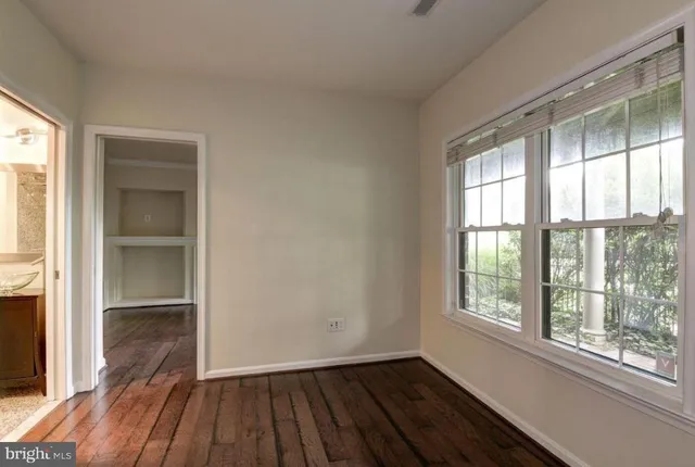 $3,500 | 12132 Chancery Station Circle, Reston, VA 20190