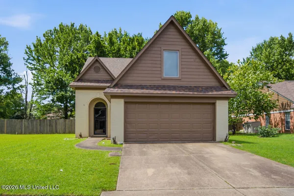 $255,000 | 10739 Ridgefield Drive, Olive Branch, MS 38654