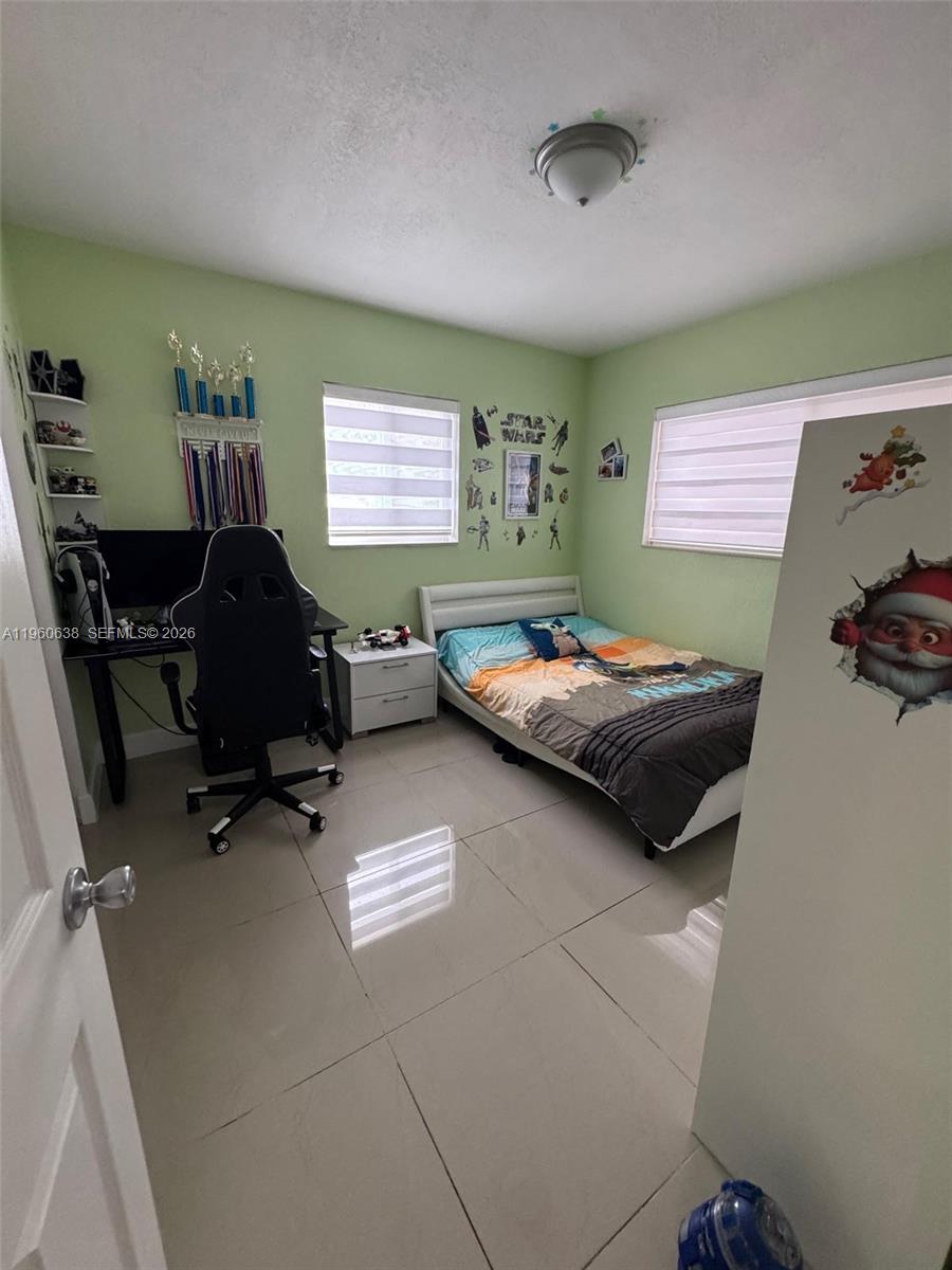 41 East 54th Street, Unit 41 Hialeah, FL 33013 - Photo 6 of 13