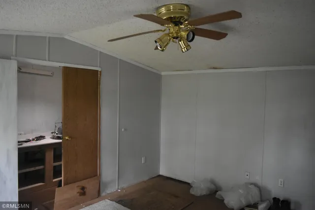 $114,900 | 44863 Highway 48, Hinckley, MN 55037