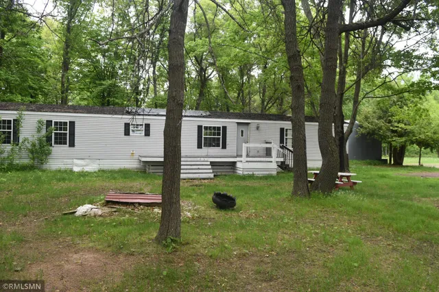 $114,900 | 44863 Highway 48, Hinckley, MN 55037