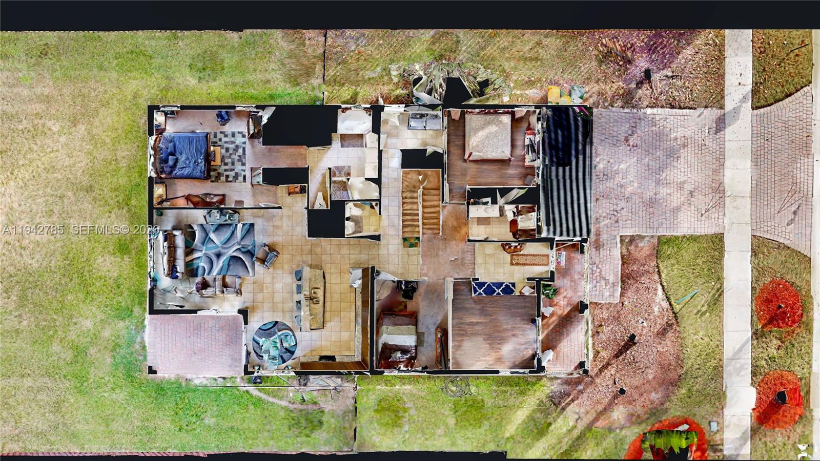 231 Northeast 33rd Terrace Homestead, FL 33033 - Photo 58 of 87 an aerial view of residential houses with outdoor space and parking