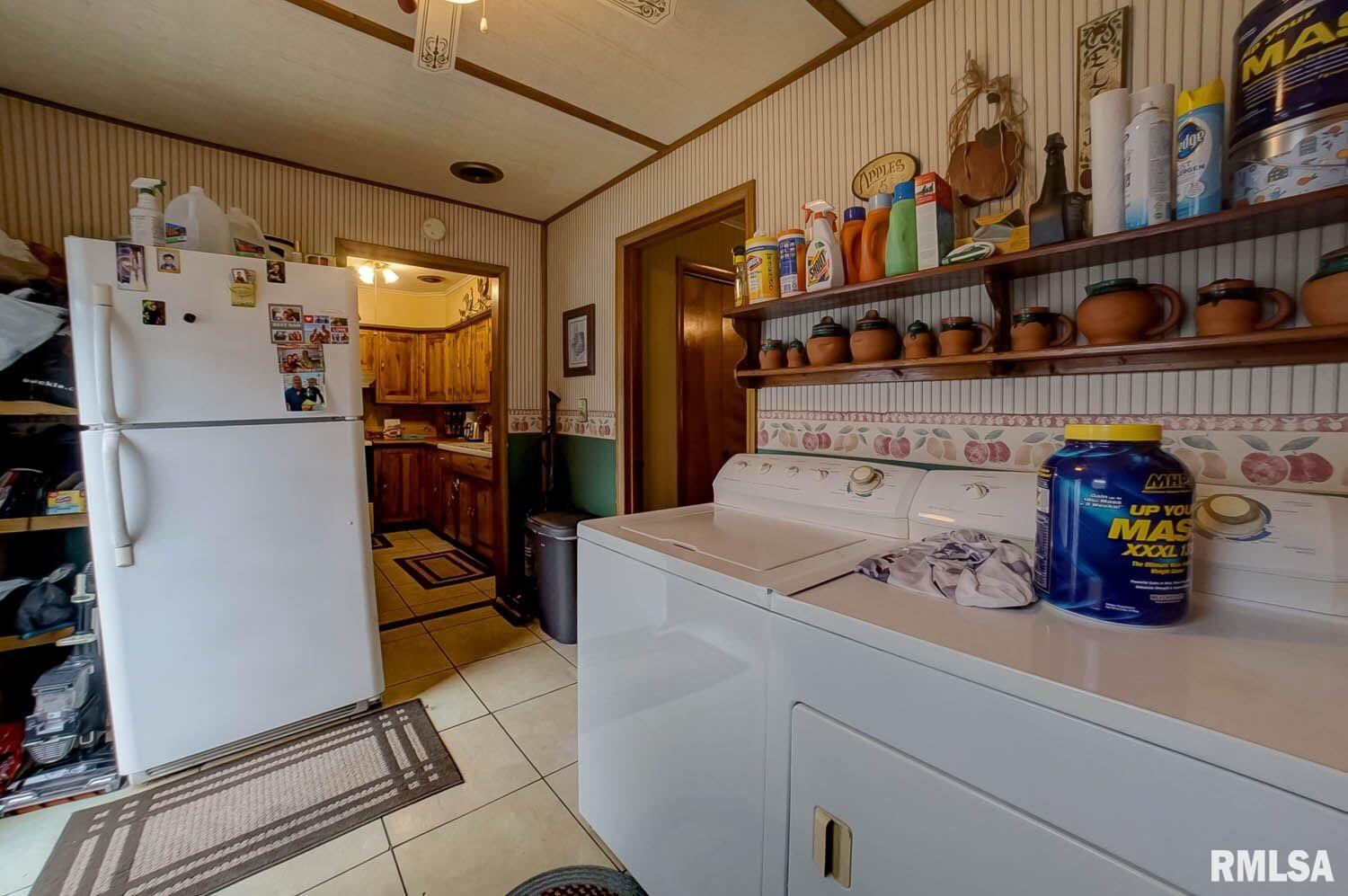 6 St James Court Springfield, IL 62703 - Photo 18 of 19