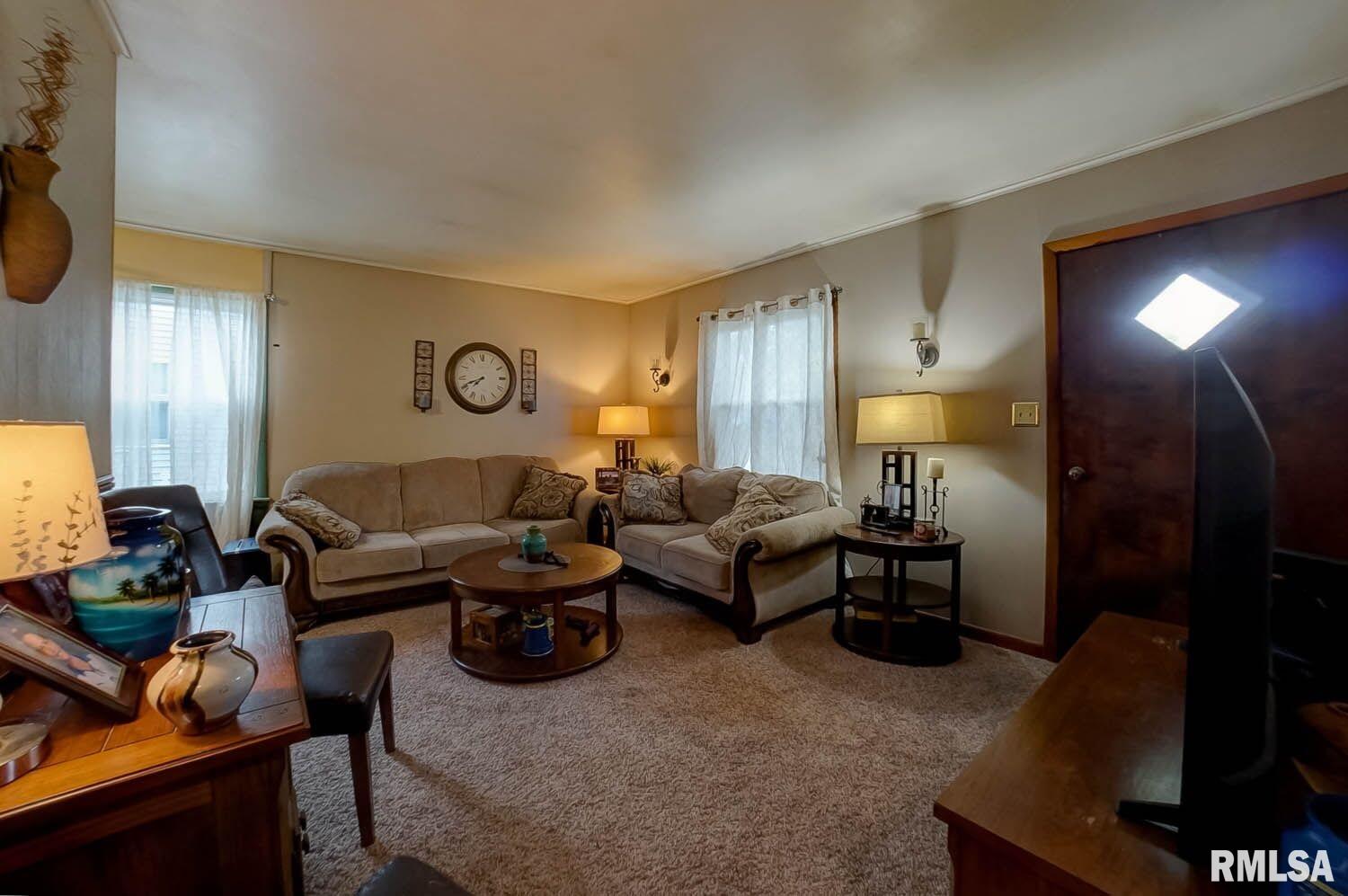 6 St James Court Springfield, IL 62703 - Photo 7 of 19