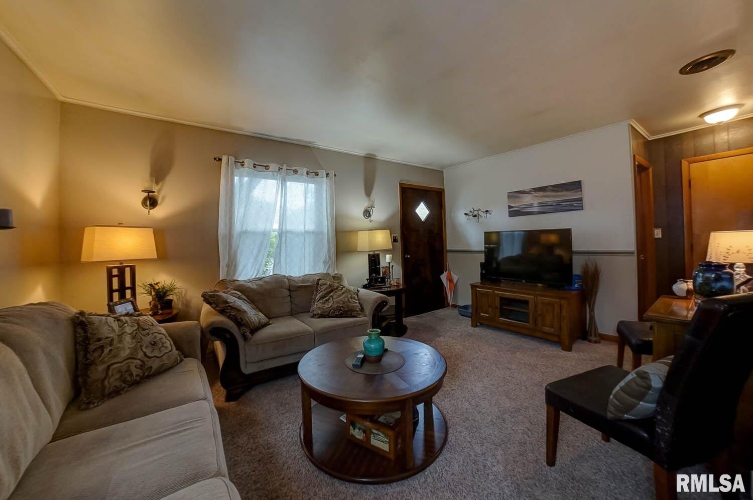 6 St James Court Springfield, IL 62703 - Photo 9 of 19
