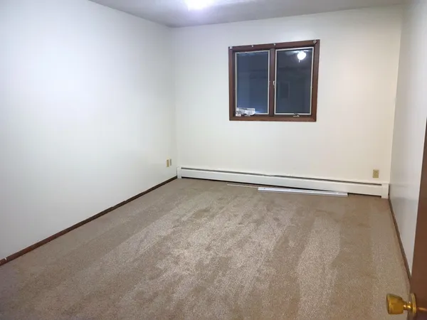$770 | 218 North Jefferson Street, Unit 2, St. Croix Falls, WI 54024