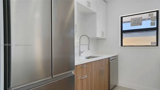 $2,300 | 1119 West Las Olas Boulevard, Unit 1, Fort Lauderdale, FL 33312