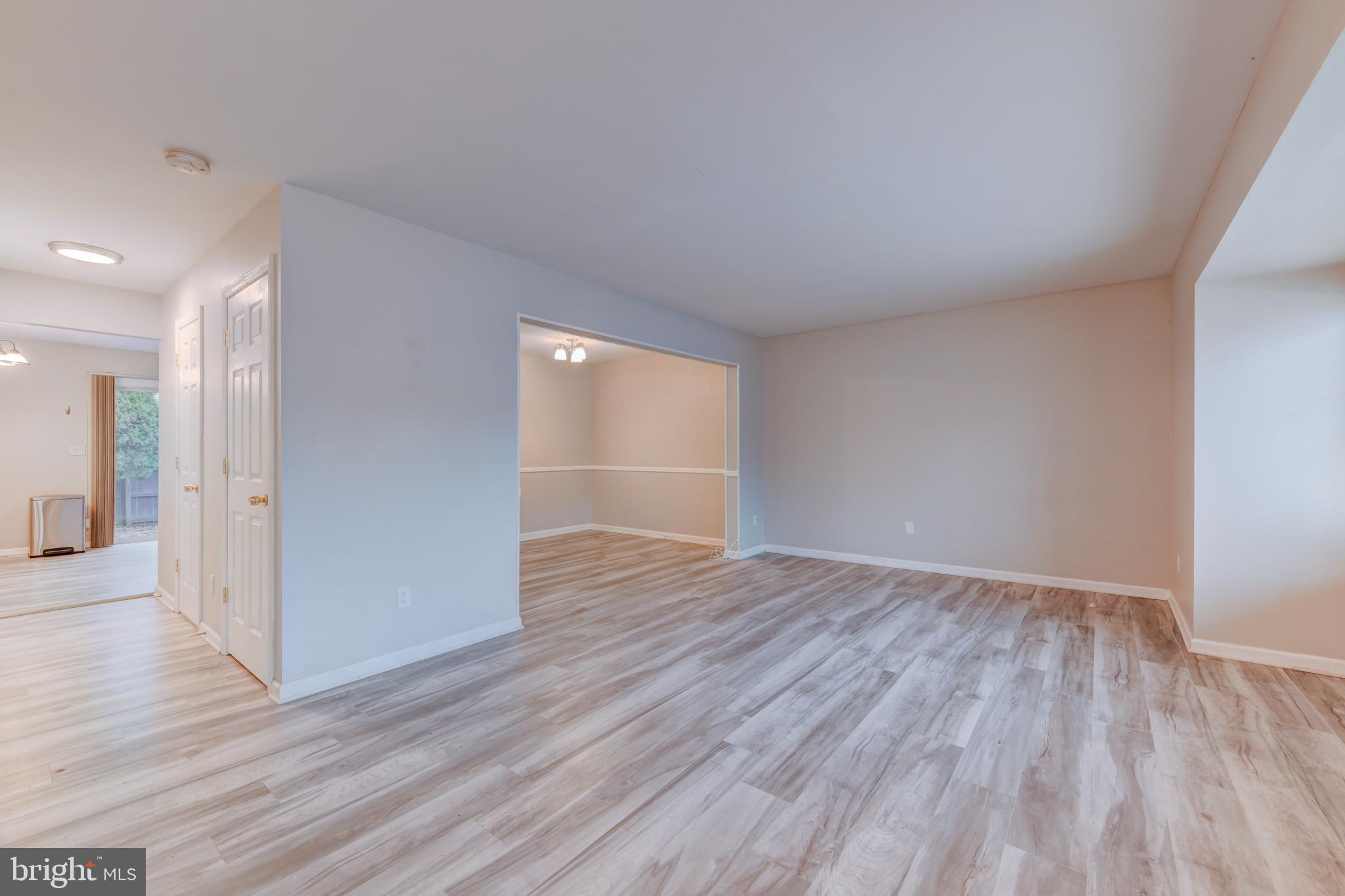 668 Ithaca Place Hightstown, NJ 08520 - Photo 4 of 20