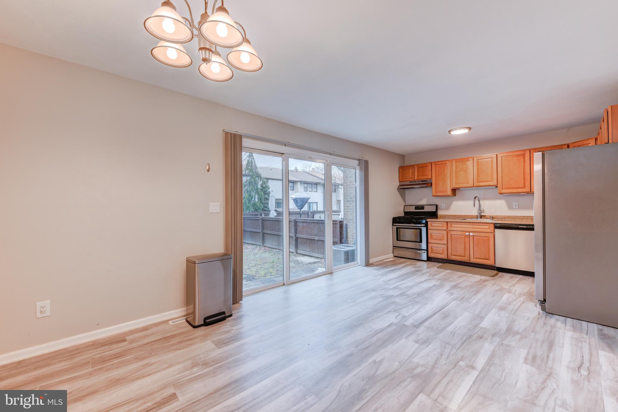 668 Ithaca Place Hightstown, NJ 08520 - Photo 9 of 20