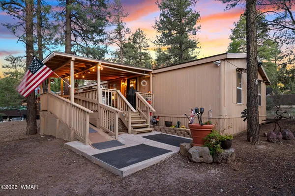 $449,700 | 1381 North 25th Way, Show Low, AZ 85901