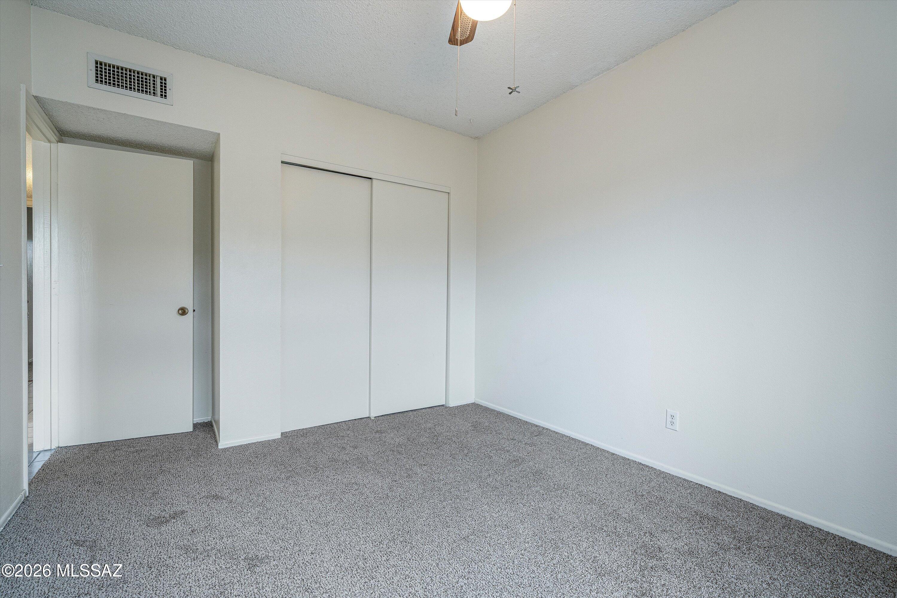 896 South Pantano Road Tucson, AZ 85710 - Photo 22 of 29