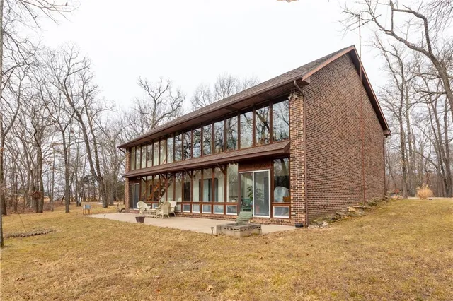$899,950 | 254 State Highway 39, Greenfield, MO 65661